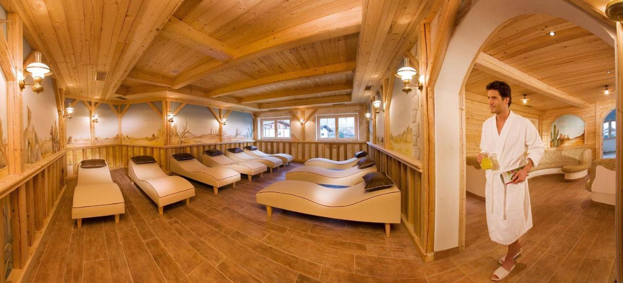 Mountainview Lodge - Chalet Im Zillertal Direkt Am 5 Sterne Campingplatz Aufenfeld Mit Hallenbad Und Sauna Aschau Im Zillertal Ngoại thất bức ảnh